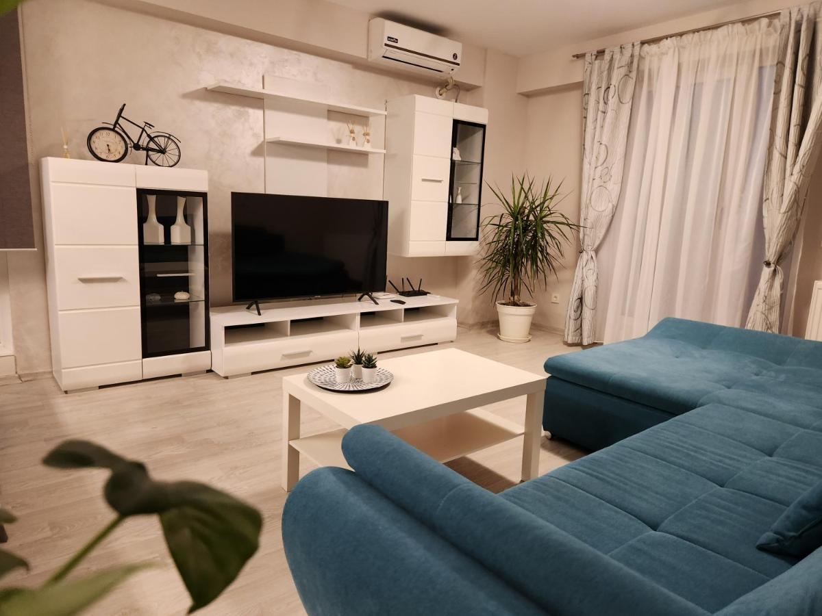 Airport Apartment Otopeni Buitenkant foto